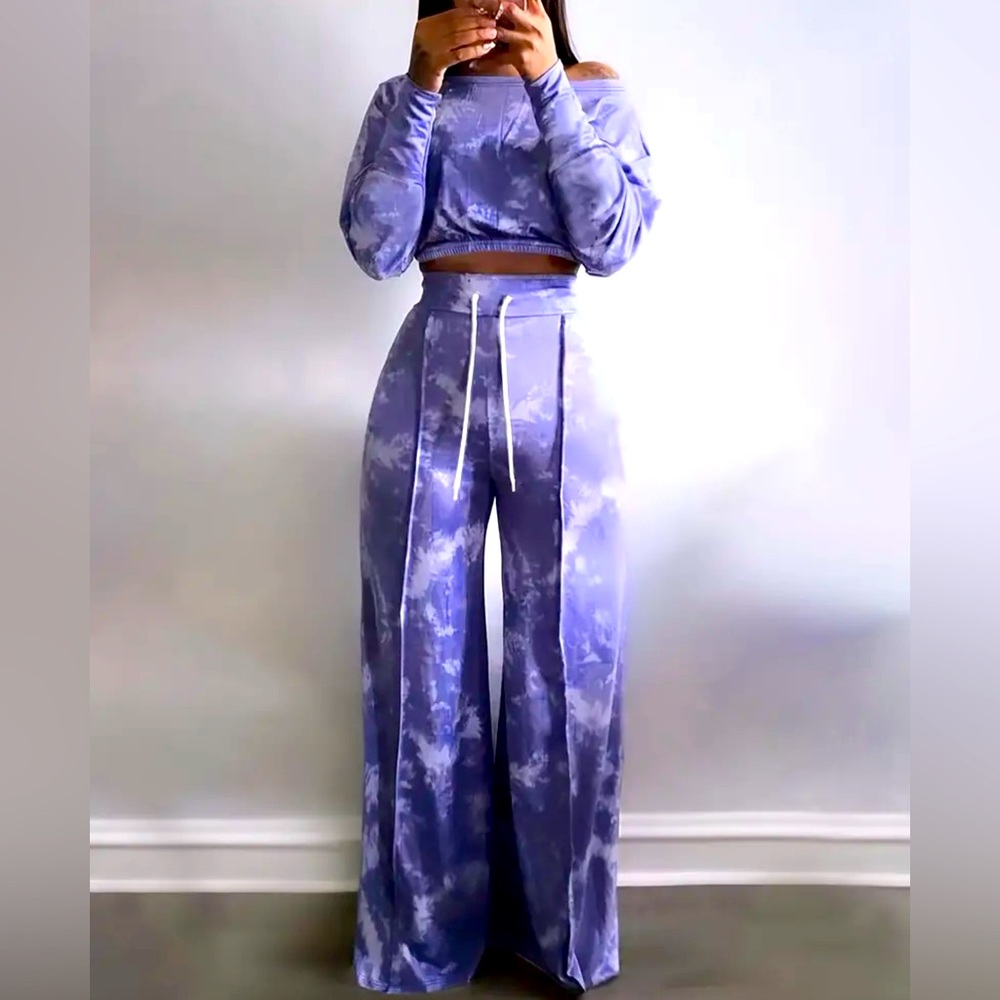 Tie Die two piece, pull string wide leg pants.